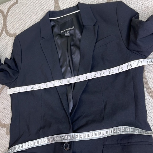 Banana Republic one button closure wool black blazer jacket - Picture 8 of 16